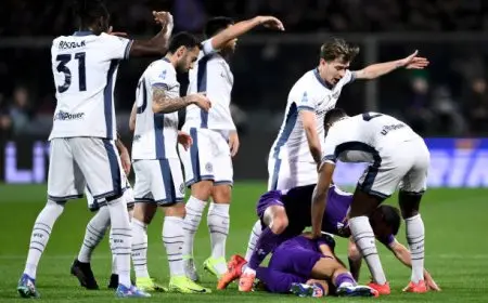 بيان رسمي..فيورنتينا يكشف التطورات الصحية للاعبه إدواردو بوفي