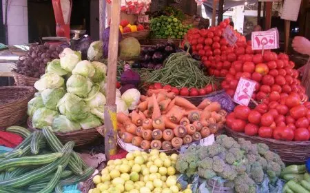 خلال أيام.. الغرف التجارية تزف بشرى سارة بشأن انخفاض أسعار الطماطم