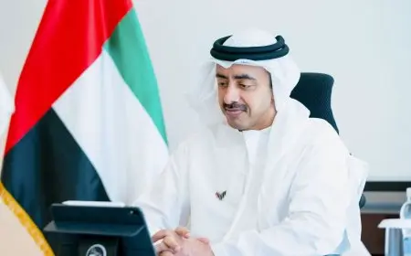 وزير الخارجية الإماراتي يعلن موقف بلاده من أحداث سوريا