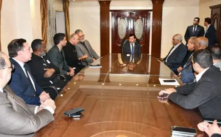 وزير الشباب والرياضة يُكرم منتخبي مصر مواليد 2005 و2008