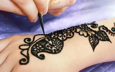 وزارة الثقافة تعلن تسجيل «الحناء» على قوائم التراث غير المادي لليونسكو