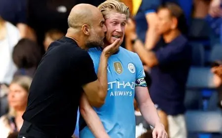 جوارديولا يسخر من كاراغر بعد “أزمة دي بروين”