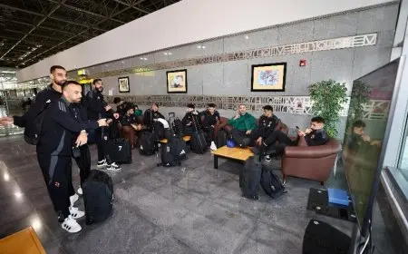 بعثة الأهلي تصل مطار القاهرة استعدادا للسفر إلى جنوب إفريقيا