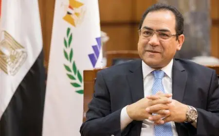 رئيس التنظيم والإدارة يستعرض تجربة استخدام الذكاء الاصطناعي