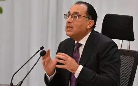 رئيس الوزراء: ملف التحول إلى الدعم النقدي أمام الحوار الوطني.. وقد نطبقه تجريبيا