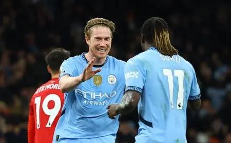 مانشستر سيتي يعود لسكة الانتصارات بثلاثية في شباك نوتنجهام بالدوري الإنجليزي