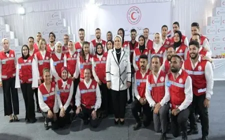 انتصار السيسي: متطوعو الهلال الأحمر المصري يقدمون نموذجا مشرفا للعطاء والإنسانية