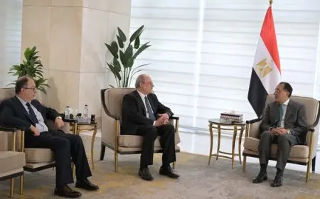 مدبولي يلتقي رئيس حكومة لبنان بمقر الحكومة في العاصمة الإدارية