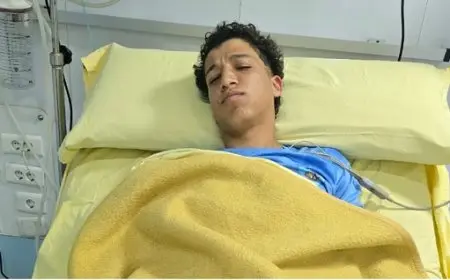 لحظات صعبة.. أول فيديو لسقوط لاعب غزل المحلة ومحاولات إسعافه في الملعب