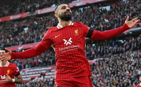 “مبروك للملك المصري”.. هل جدد محمد صلاح عقده مع ليفربول؟