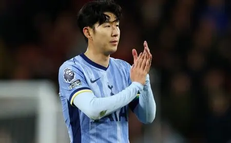 سون يحاول احتواء غضب جماهير توتنهام بعد مباراة بورنموث