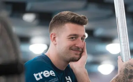 الهلال يطارد رقماً تاريخياً بالدوري السعودي أمام الرائد