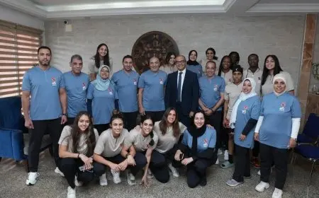 السفير المصري في السنغال يزور بعثة «سيدات سلة الأهلي»