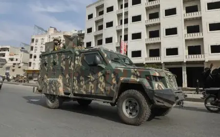 مواجهة شرسة على أبواب حمص.. هل تكون المعركة الفاصلة؟