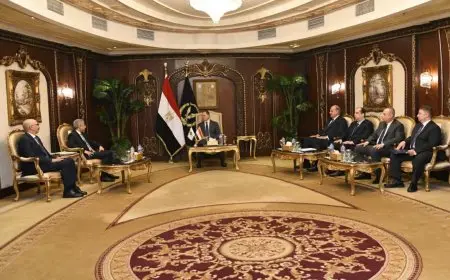 وزير الداخلية يستقبل أمين عام مجلس وزراء الداخلية العرب