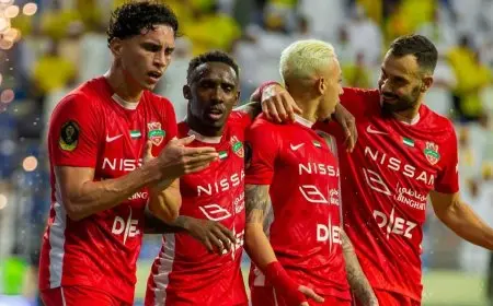 شباب الأهلي بطلاً للسوبر الإماراتي على حساب الوصل
