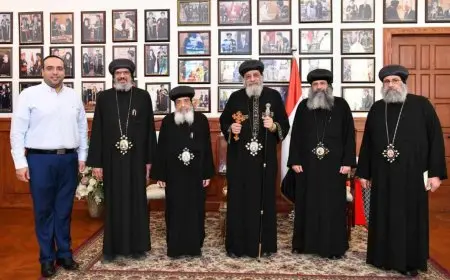 بعد المشاركة في انتخابات الكنيسة.. البابا تواضروس الثاني يستقبل الوفد الكنسي العائد من إريتريا