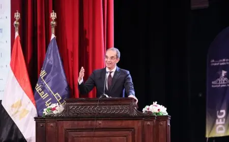 وزير الاتصالات تدريب 220 ألف متدرب بمبادرة أجيال مصر الرقمية