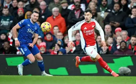 آرسنال يفشل في تجاوز عقبة إيفرتون بتعادل سلبي