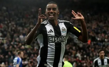 نيوكاسل يخرج من النفق المظلم بفوزٍ ساحق على ليستر سيتي