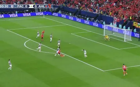 الأهلي ضد باتشوكا المكسيكي .. التعادل السلبي يحسم الشوط الأول