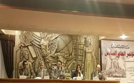 أيمن عبد المجيد: الصحافة تواجه حزمة تحديات اقتصادية وتشريعية