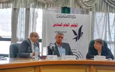 أكرم القصاص: بدل الصحفيين تحول لراتب لتراجع أجورهم وعدم مواكبة التطور التكنولوجي أدى لتراجع الصحف القومية