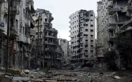 مبعوث الأمم المتحدة يبحث مع «الجولاني» موقف إعادة إعمار سوريا وعدة اللاجئين