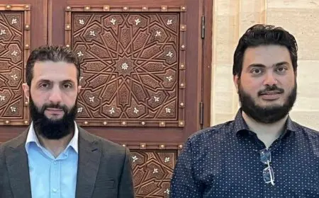 أحمد موسى عن ظهور محمود فتحي رفقة الجولاني: إرهابي هارب محكوم عليه بالإعدام