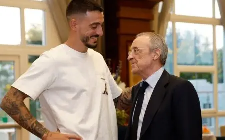 خوسيلو يزور بعثة ريال مدريد في قطر ويلتقط صورة خاصة مع مبابي