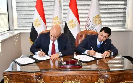 وزيرا الشباب والرياضة والتربية والتعليم يوقعان بروتوكول تعاون بين الوزارتين