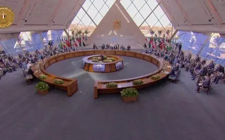 بتلاوة قرآنية.. الرئيس السيسي يفتتح فعاليات القمة الـ 11 لمنظمة الدول الثماني النامية للتعاون الاقتصادي