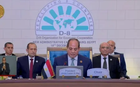 الرئيس السيسي يطلق مبادرات بقمة الدول الثماني النامية للتعاون الاقتصادي
