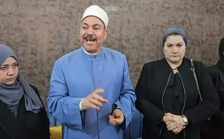 رئيسة «القومي للطفولة» تقدم واجب العزاء في ضحية حادث ديروط وتطمئن على طفلتيها