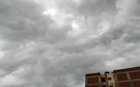 السحب تتقدم للقاهرة.. الأرصاد تحذر من طقس الساعت المقبلة