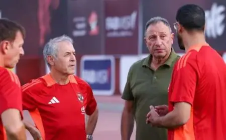 اجتماع طارئ لـ الخطيب مع لاعبي الأهلي بعد إصابة عمر كمال