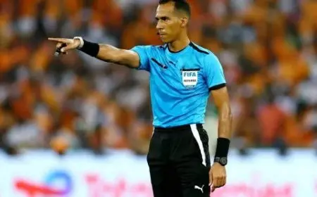 حكم نهائي كأس أمم أفريقيا يدير مباراة الكويت والإمارات بـ«خليجي 26»