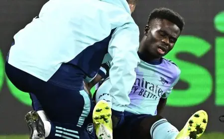 أرسنال يعاني.. أرتيتا يؤكد إصابة ساكا وغيابه “لعدة أسابيع”