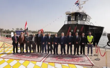 أسامة ربيع: وصول الوحدات البحرية الخاصة بأسطول شركة آنتي بوليوشن إيجيبت