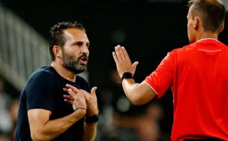 فالنسيا يتخلص من “الأسطورة” باراخا قبل مواجهة ريال مدريد