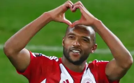 الكعبي هدافاً للدوري اليوناني بأرقام تاريخية مع أولمبياكوس