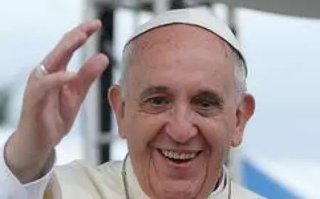 تفاصيل الحالة الصحية لـ بابا الفاتيكان بعد دخوله المستشفى