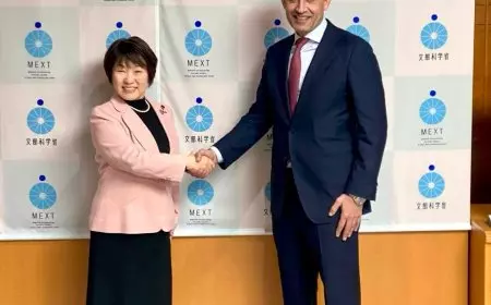 وزير التعليم يبحث مع نظيره الياباني تعزيز التعاون في المجالات التعليمية والبحثية