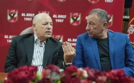 هاني أبوريدة يهنئ محمود الخطيب بمناسبة الكشف عن تصميم استاد الأهلي