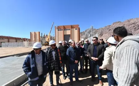 وزير الإسكان يتفقد محطة محولات الكهرباء وطريق كمين النبي صالح وتطوير ورفع كفاءة طريق المطار بسانت كاترين