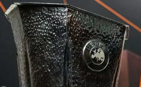 يونايتد مع سوسيداد وروما ضد بلباو بثمن نهائي الدوري الأوروبي