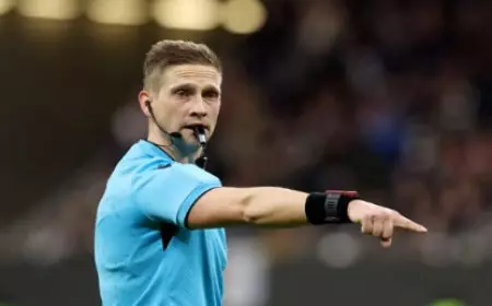 موعد وصول طاقم الحكام النرويجى لمباراة القمة بين الأهلي والزمالك