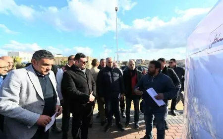 وزير الإسكان يتفقد أعمال التطوير بمنطقة الشاطىء في دمياط الجديدة