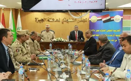 محافظ الجيزة يستقبل قائد قوات الدفاع الشعبي والعسكري