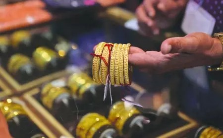 أسعار الذهب اليوم في مصر عيار 21 بالمصنعية الثلاثاء 25/2/2025 سعر جرام الذهب عيار 18 و 21 في سوق الذهب الأن